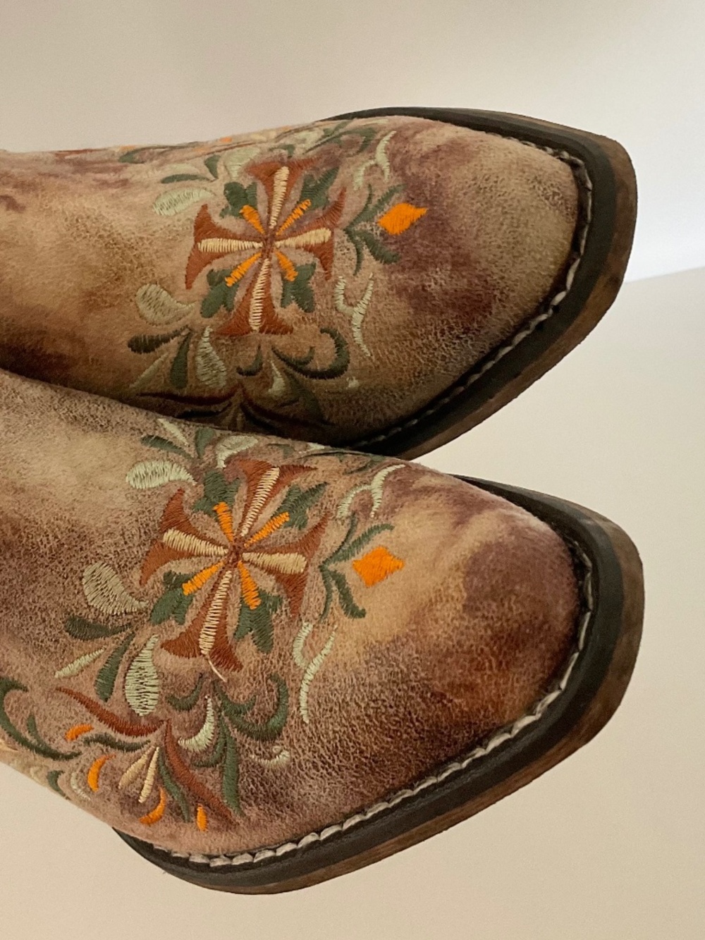 ROPER Women's Ava Floral Embroidered Ankle Booties Size 8 NEW - Picture 5 of 10